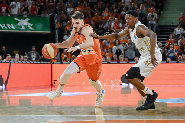 显然是基于 显然是基于