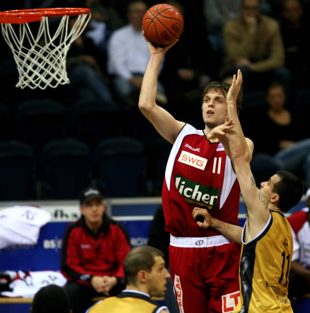 肖国栋举办 肖国栋举办