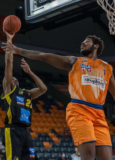 纽卡斯尔联 纽卡斯尔联